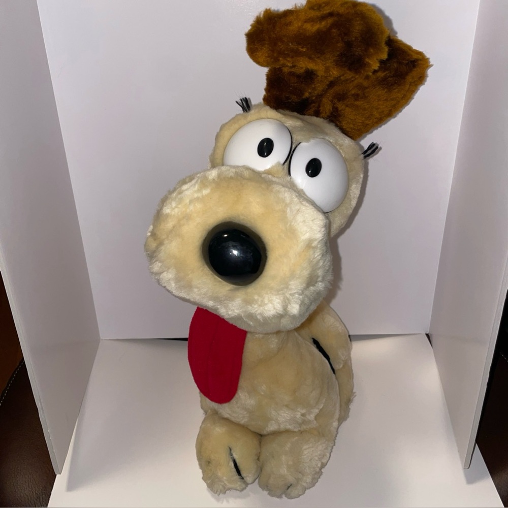 Vintage Dakin 1983 Stuffed Plush Odie 13”